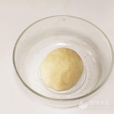 正宗云南鲜花饼的做法，玫瑰鲜花饼的做法