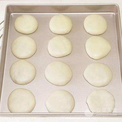 正宗云南鲜花饼的做法，玫瑰鲜花饼的做法