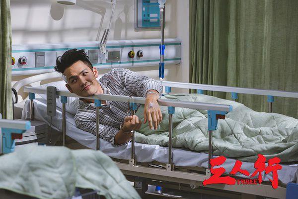 钟汉良最新消息，钟汉良最近新消息（网友：两副面孔比杨迪还要狠）