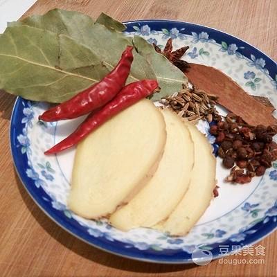 凉拌鸡胗的做法，凉拌鸡胗（把全家人征服的凉拌鸡胗）