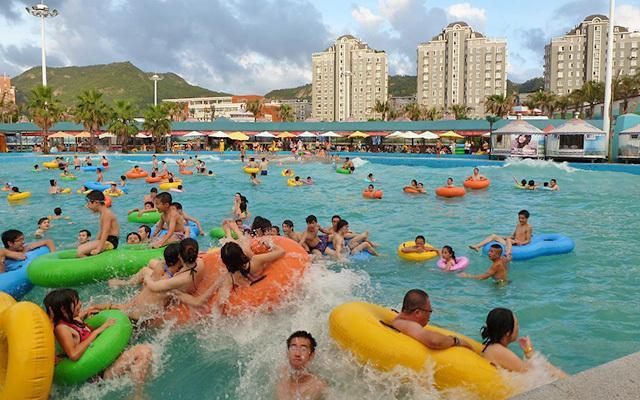 什么地方的水上乐园最好玩，海洋公园水上乐园