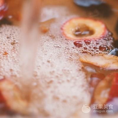 酸梅汤的做法与配方，最正宗的古法酸梅汤（两款酸梅汤配方及详细做法）