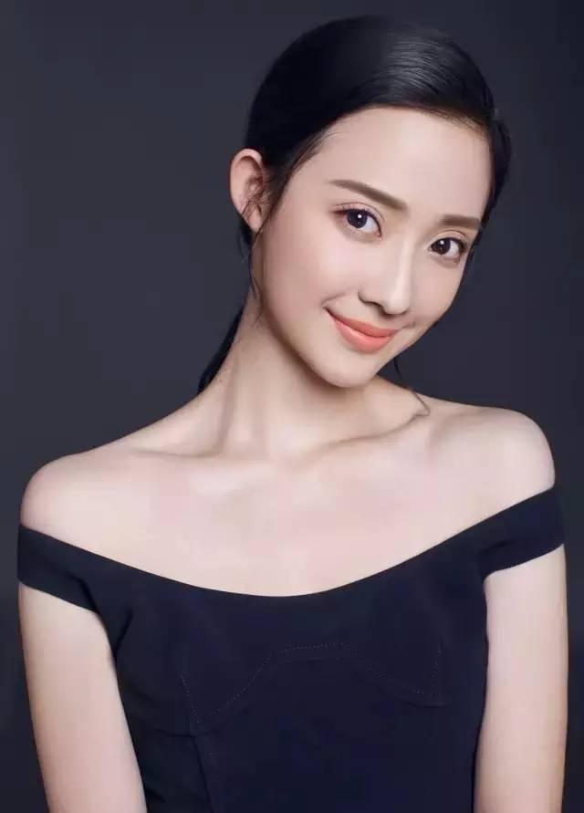 最好的我们陈雪君，最好的我们里陈雪君是谁演的（她是最好的我们里的陈雪君）