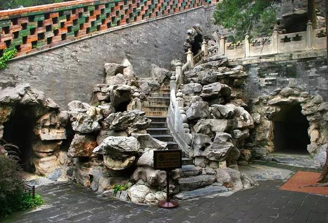 精品太湖石，园林瑰宝北海太湖石