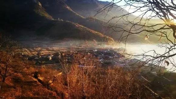 丽江怎么去泸沽湖，丽江市区到泸沽湖仅需2.5小时（丽江到泸沽湖怎么走最划算）