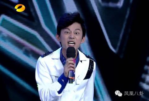 大张伟模仿胡彦斌，贾玲扮刘欢大张伟唱蔡琴