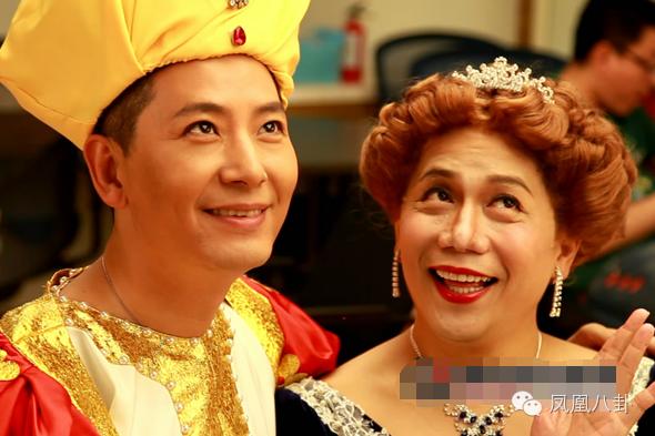 大张伟模仿胡彦斌，贾玲扮刘欢大张伟唱蔡琴