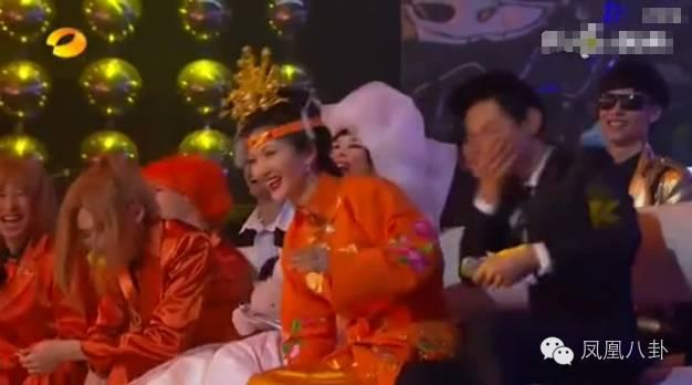 大张伟模仿胡彦斌，贾玲扮刘欢大张伟唱蔡琴