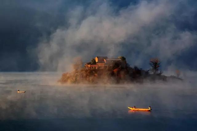 丽江怎么去泸沽湖，丽江市区到泸沽湖仅需2.5小时（丽江到泸沽湖怎么走最划算）