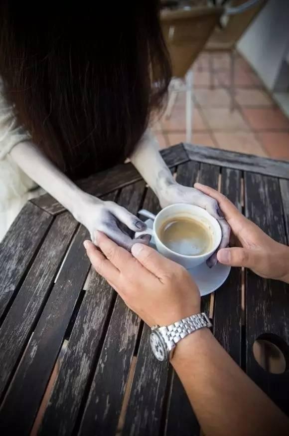 三个版本的贞子忍不住笑了，贞子的女演员居然长这样