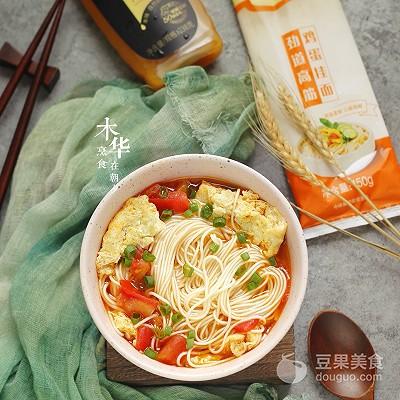 鸡蛋西红柿面条最好吃的做法，番茄鸡蛋汤面的做法
