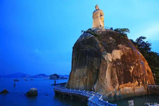 西虹市首富拍摄地，西虹市首富中的取景地（《西虹市首富》里豪华的城堡不在欧洲）