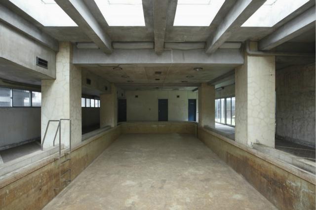 SONY大楼里的便利店，藤原浩展柜