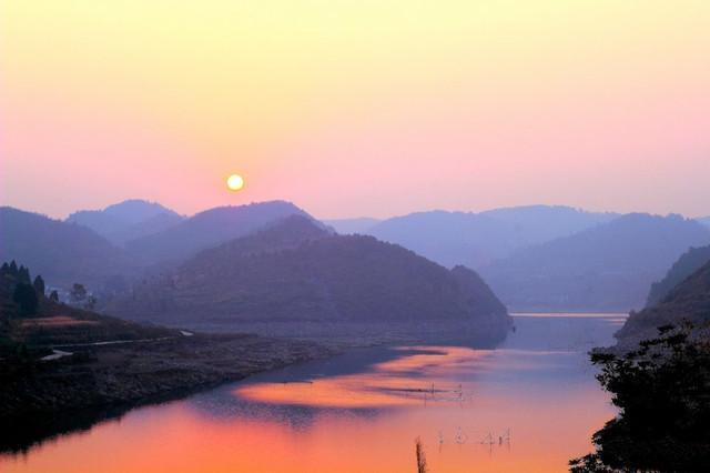 朝阳凤凰山景区游玩攻略，凤凰最值得一去的自然美景地推荐