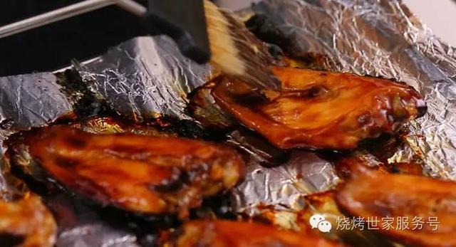 烤鸡翅的做法过程，吃到第一口忍不住眼泪掉下来