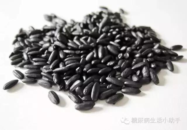 糖尿病可以喝黑米豆浆(糖尿病可以喝黑枸杞吗)
