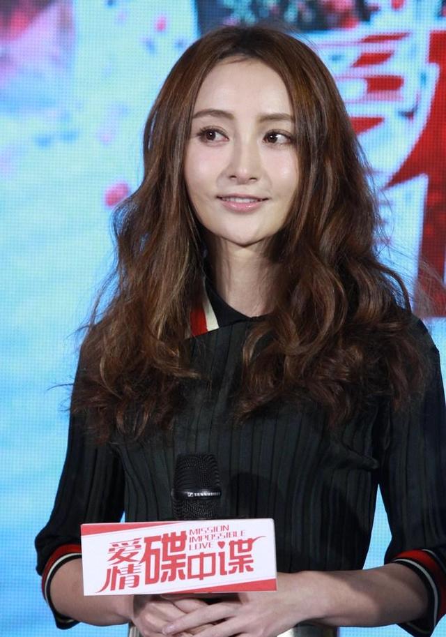 一个细节看出姚笛，这也注定她会输给马伊琍