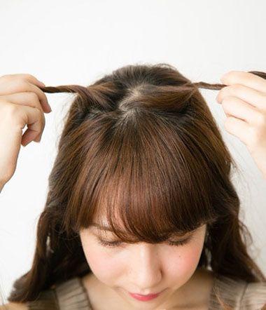 半散发无任何发饰的简单盘发，2款韩式低发髻盘发教程