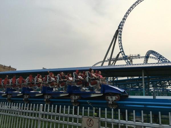 泉城欧乐堡梦幻世界，泉城欧乐堡梦幻世界乐园简介（愉快出行丨厦门欧乐堡带你体验“梦幻世界”）