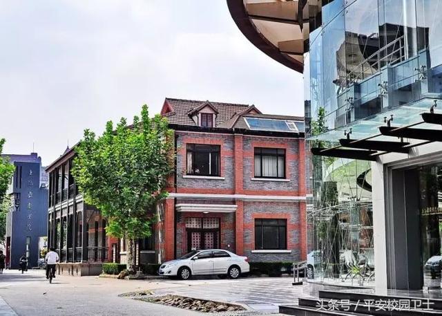 上海中医药大学图书馆，上海哪个大学图书馆对外开放