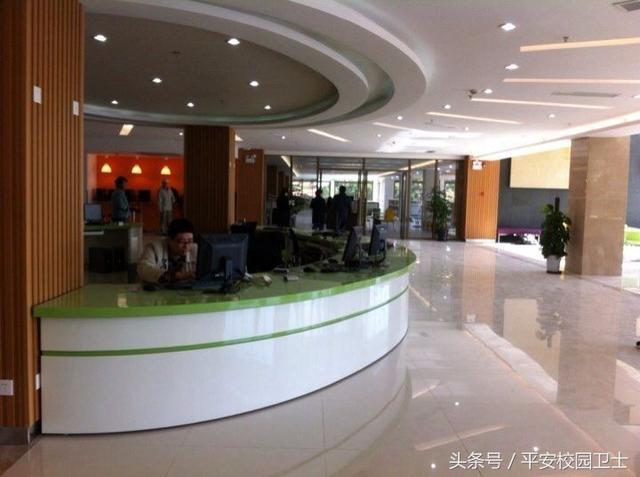上海中医药大学图书馆，上海哪个大学图书馆对外开放