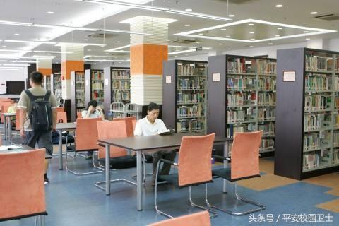 上海中医药大学图书馆，上海哪个大学图书馆对外开放