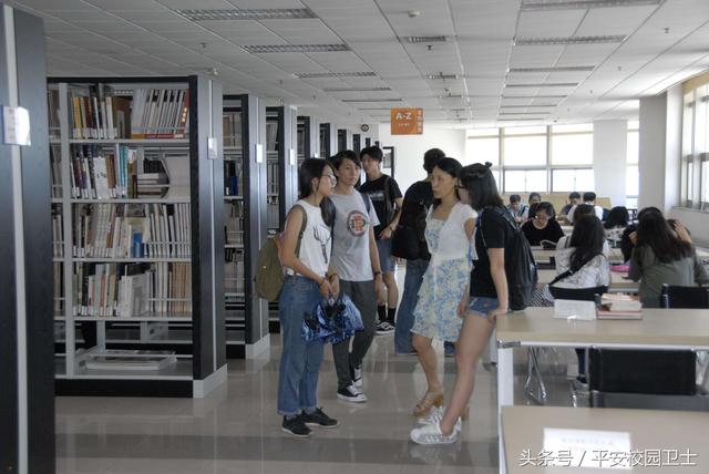 上海中医药大学图书馆，上海哪个大学图书馆对外开放