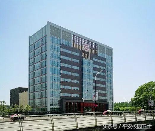 上海中医药大学图书馆，上海哪个大学图书馆对外开放