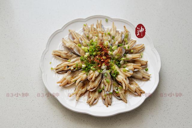 葱油蛏子最正宗的做法，破防了家人们