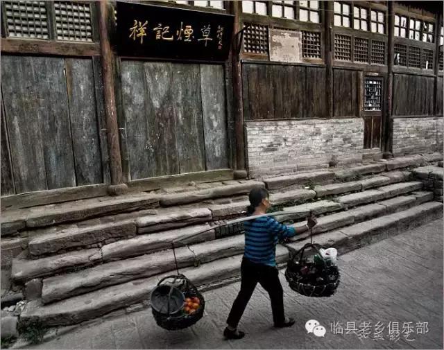 碛口古镇的历史文化，碛口古镇：九曲黄河第一镇