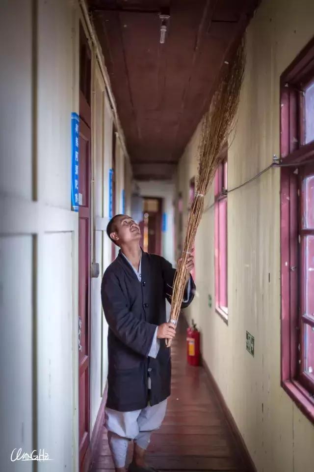 峨眉山景区路线图，峨眉山最经典的徒步游玩攻略（四川峨眉山旅游攻略）