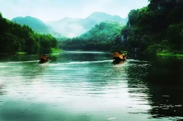 沈从文笔下的边城，沈从文的边城有何风情（沈从文《边城》）