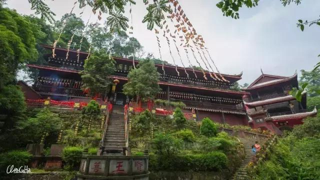 峨眉山景区路线图，峨眉山最经典的徒步游玩攻略（四川峨眉山旅游攻略）