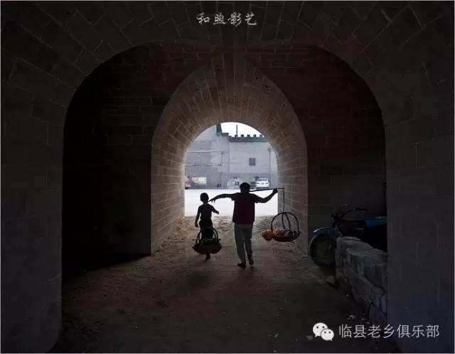 碛口古镇的历史文化，碛口古镇：九曲黄河第一镇