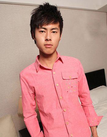 夏天适合长脸男生的短发型，适合22岁长脸男生发型