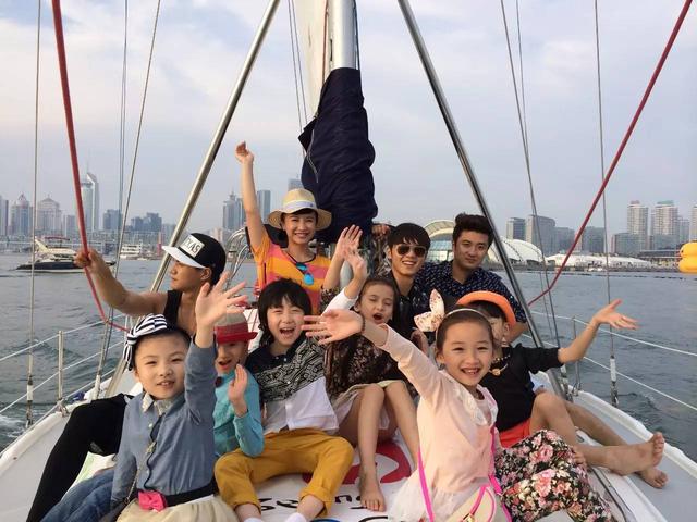 童心撞地球之洛克王国，童心撞地球纪录片第一集（洛克王国：十年前的童年回忆）