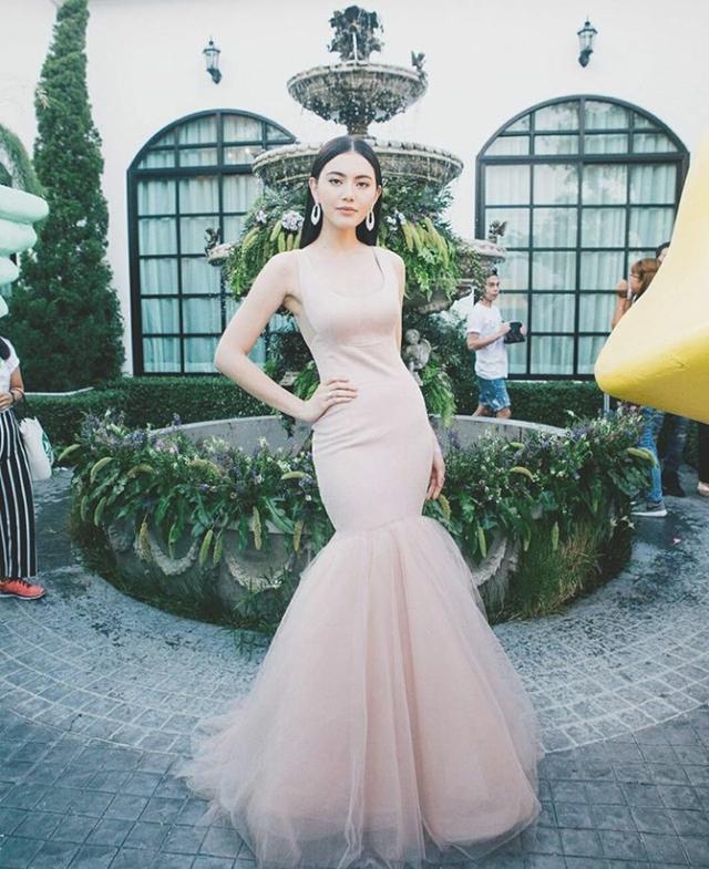 泰星mai教化妆，跟着泰星Baifern、Mai、Taew学学斩男妆