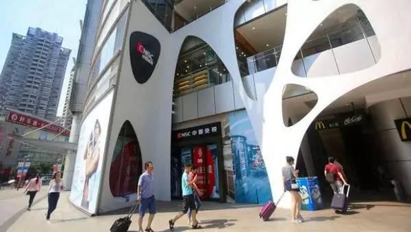 哪里免税店最划算，市中心最大免税店今天试营业啦