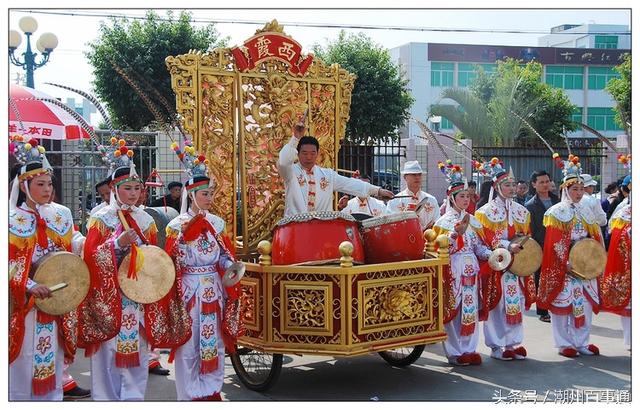 潮州大锣鼓司鼓教程，潮州大锣鼓《春满渔港》精彩选段动态乐谱