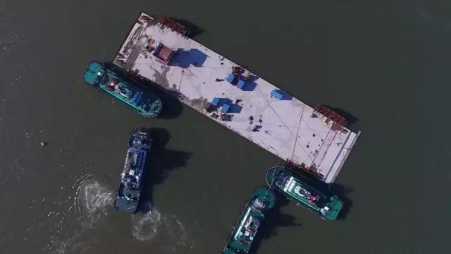 红谷隧道怎么建成，红谷隧道：中国最大水下立交