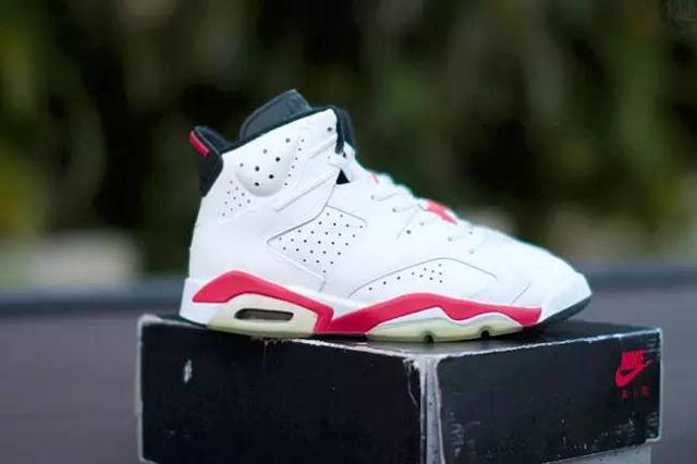 sneaker和鞋子有什么关系，业内人士如何看待的联名