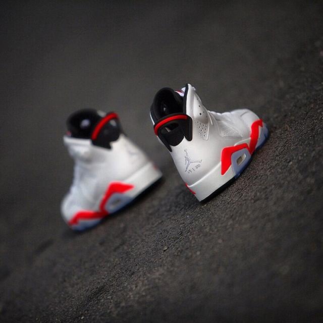 sneaker和鞋子有什么关系，业内人士如何看待的联名