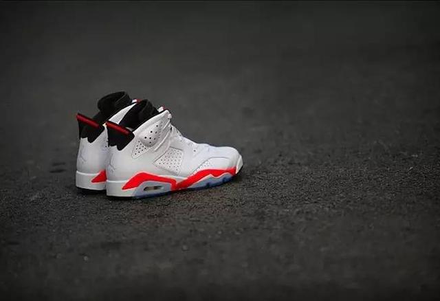 sneaker和鞋子有什么关系，业内人士如何看待的联名