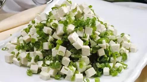 东北菜谱家常菜做法，30道最经典东北菜菜谱（教你6道东北硬菜）