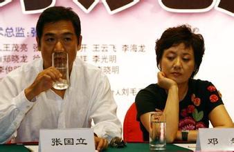 邓婕个人资料简介及家庭背景，张国立妻子邓婕昔日美艳旧照曝光