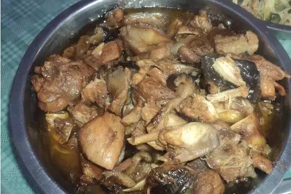 东北菜谱家常菜做法，30道最经典东北菜菜谱（教你6道东北硬菜）