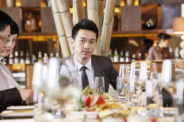 戴墨出生年月，我只想做个靠颜