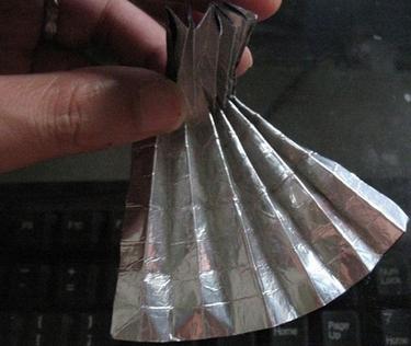 简单的折纸玫瑰戒指，带你学习如何折纸戒指的方法