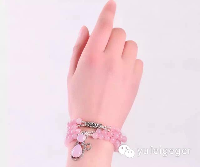 水晶手链的象征意义，水晶手链，夏日标配