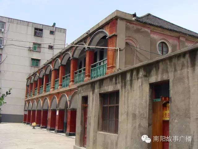 南阳二中现状，南阳市人民政府向市二中发来贺信——国际大赛夺佳绩